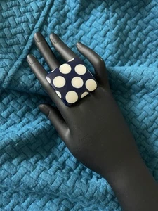 Fabulous Vintage Upcycled MOD Statement Ring - Dark Blue & White & Silver Tone - Picture 1 of 4