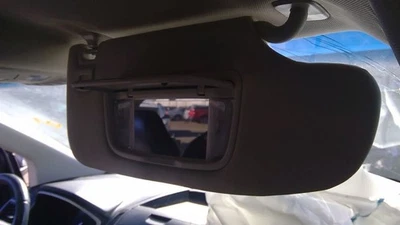 15-19 2020 21 22 23 24 Ford Edge Passenger RH Sun Visor in Beige w/ Illumination Foto 1 de 4