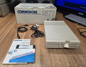 Commodore 1571 Disk Drive Boxed Top Zustand Komplett & Getestet - Bild 1 von 10