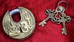 Lord Shiva Om Conçu Cadenas Shiv Laiton Vintage Style Sécurité Temple Verrou - Picture 1 of 2