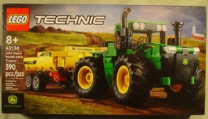 LEGO Technic 42136 John Deere 9620R 4WD Tractor new in box - Picture 1 of 1