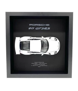 Car in Frame - Picture 1 of 8