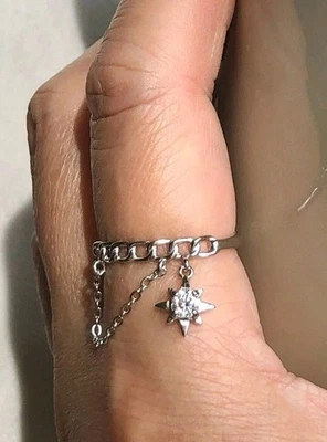 0.70 Ct Certified Treated Gorgeous White Diamond Solitaire Charm Ring 925 Silver - Image 1 of 4