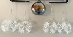 5 Vintage Retro Unusual Glass Christmas Tree Baubles Decoration Set Size Medium - Picture 1 of 14