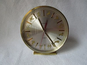 Kienzle Quartz schöne Tischuhr Sternzeichen messing made in Germany rund 14cm - Picture 1 of 10