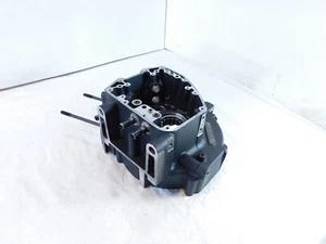 Harley Davidson Touring Road King Electra Glide Dyna Black Right Crankcase Half - Picture 1 of 12