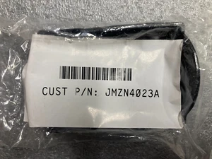 Motorola walkie talkies EX500 belt clips new in original package may fit others - Zdjęcie 1 z 4