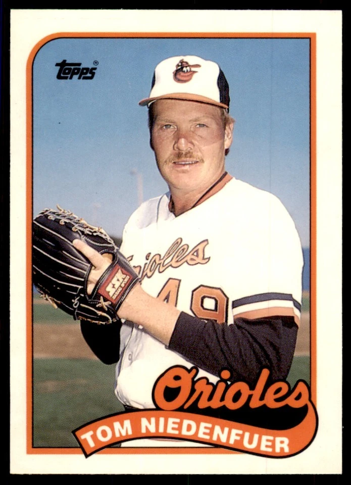 1989 Topps Tiffany Tom Niedenfuer Baltimore Orioles #651 - Image 1 of 2