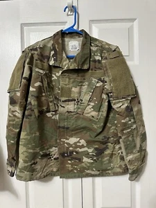 Abrigo Uniforme de Combate OCP Mujer Ejército de Estados Unidos - 8415-01-623-3298 - 33 X-Short - Usado - Imagen 1 de 3