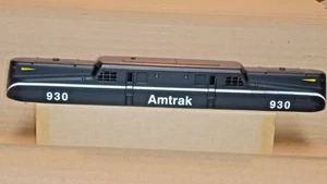 GG1 SHELL AMTRAK # 930 EN COLOR NEGRO Y 1 RAYA POR IHC / MEHANO USADO DE FÁBRICA - Imagen 1 de 5