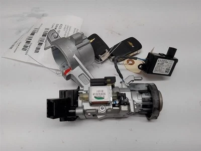 Ignition Switch w/Key from 2013 Chevrolet Equinox 11209458 - Image 1 of 4