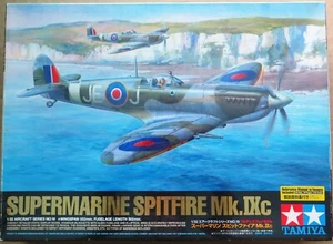 Tamiya Spitfire Mk. IXc 1/32 Scale British WW2 RAF Fighter Plastic Model Kit - Picture 1 of 4