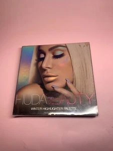 Huda Beauty Winter Highlighter Palette 28.5G - Picture 1 of 2