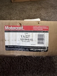 Motorcraft YA-227 Engine Cooling Fan Blade 1997 Ford F-250, Expedition V8 NOS - Picture 1 of 3