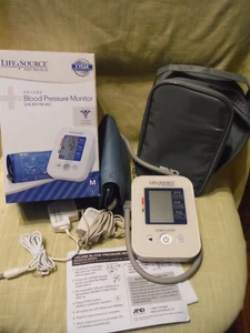2 LIFE SOURCE A&D BLOOD PRESSURE MONITORS w/ADJUSTABLE CUFF IN BOXES & CASES - Picture 1 of 23