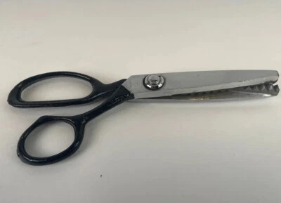 Vintage Japan Pinking Shears Scissors Retro Sewing Crafts 4” Inch - Image 1 of 4