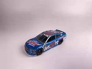 *VERY RARE* 2017 DALE EARNHARDT JR MOUNTAIN DEW S A 1/64 NASCAR DIECAST - Picture 1 of 2