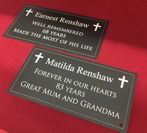 Loved One personalised Memorial durable outdoor SMALL 15x10cm - Picture 1 of 11