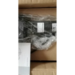 Servomotor de CA Yaskawa SGMAH-01AAAH761 1 PIEZA NUEVO EN CAJA - Imagen 1 de 2