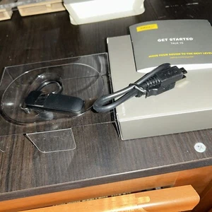Jabra Talk 15 Bluetooth Mono Headset Black /Silver Compatible With Most BT - Photo 1 sur 5