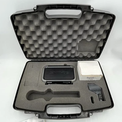 SHURE PGX4-J6 572-590 MHz Receiver, Case, P/S, Manual, NO TRANSMITTER/MIC CLEAN! - Image 1 of 4