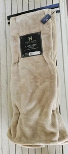 Royal Home Hotel Collection Luxury Living Soft Throw Blanket NWT 50X70" Beige MW - Picture 1 of 4