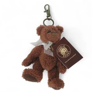 Charlie Bear Jersey Schlüsselanhänger Taschenanhänger mit Etikett 5" Sammlerstück Stofftier | Preloved - Bild 1 von 14