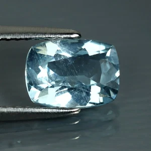 1.40 ct Resplendent Cushion (8.41 x 6.19 mm) Brazil Sky Blue Aquamarine Gemstone - Picture 1 of 3