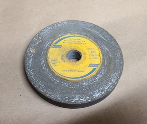 Vintage NORTON A120-T8B 4" x 1/2" Grinding Wheel 120 Grit - 6210 RPM - 1/2" hole - Picture 1 of 6