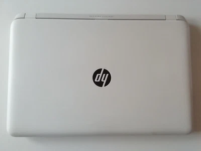 HP Pavilion 17 Zoll Notebook  4 GB Ram 500 GB Festplatte Windows 8,1  - Bild 1 von 4