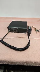 Cobra 18 Ultra WeatherBand CB Radio - 40 Channel-Untested, W/ Mic, PARTS/REPAIR - Picture 1 of 11