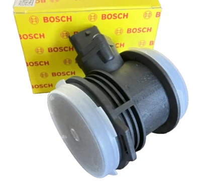 New Bosch 0280218090 OEM Mass Air Flow Sensor  For Kia Sedona 2003-2006 3.5L - Image 1 of 3