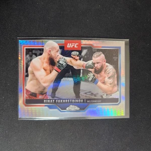 2025 Chrome UFC #131 Rinat Fakhretdinov Prism Refractor L44 - Bild 1 von 2