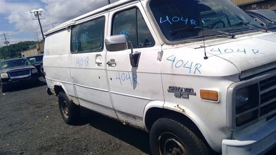 Grille Single Headlamps Fits 92-96 CHEVROLET 30 VAN 726552 - Image 1 of 4