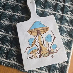 Vintage handbemalter Pilz Keramik Untersetzer signiert JT blau Pilz Wandbehang - Bild 1 von 4