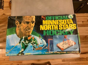 RARE VINTAGE MINNESOTA NORTH STARS COLECO TABLETOP HOCKEY GAME NHL - Picture 1 of 15