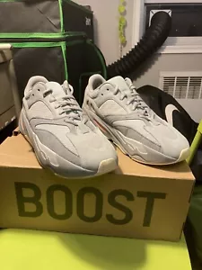 Size 10.5 - adidas Yeezy Boost 700 V1 Inertia - Picture 1 of 8