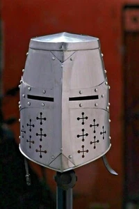 Mittelalter 18GA Kreuzritter Ritter Großer Helm Krieger Templer Helm  - Bild 1 von 4