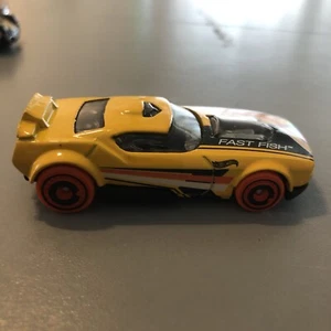 Hot Wheels Loose  Fast Fish - Picture 1 of 1