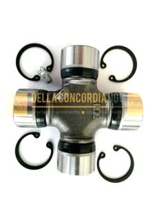 Crociera cardanica 27 x 81,7 per Sanderson / ZF Axles - CR391 - Foto 1 di 3