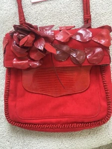 VALENTINO GARAVANI Red Hobo Piatta 33 X 33 Tulle Ricamo Rosa Selvatica - Picture 1 of 11