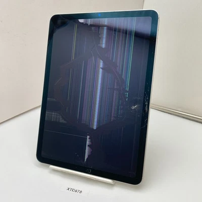 Apple iPad Air 5th Gen. 64GB, 10.9" Starlight (Unlocked) - CRACKED, DEFECTIVE - Image 1 of 4