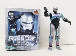 Minifigura comercial de PVC Kotobukiya 2006 4,25" Robocop Trilogy "Robocop" - Imagen 1 de 22