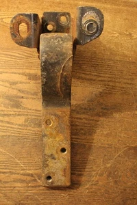 Upper Passenger Side Door Hinge From 1962 Thunderbird - Bild 1 von 12