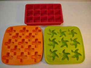 3 SILICONE ICE CUBE TRAY Candy Mold Wax Starfish Square Plus Sign - Picture 1 of 8