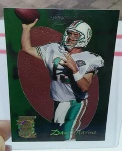 1995 Playoff Pigskins Preview #7 Dan Marino MIAMI DOLPHINS  - Picture 1 of 3