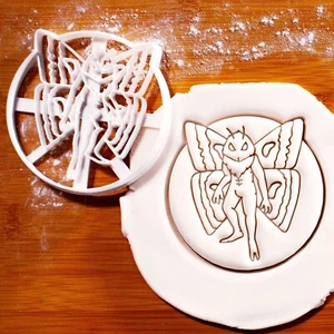 Realistic Mothman Cookie Cutter - cryptid paranormal Point Pleasant myth alien - Picture 1 of 6
