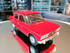 Die Cast 1/24 Fiat 125 1968 MINT no box - Imagen 1 de 9