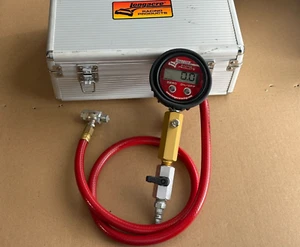 Longacre® 52-50473 Digital Nitrogen Shock Inflation Press Gauge - Picture 1 of 6