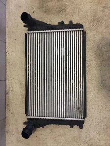 Ladeluftkühler 1K014803BM D0552427827 D0552427828 Audi A3 2.0 TDI (clean - Bild 1 von 7